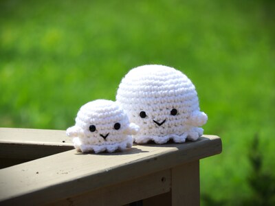 Crochet Ghosts Halloween Amigurumi Plushies - image1